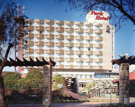 Park Hotel Netanya Esterno foto